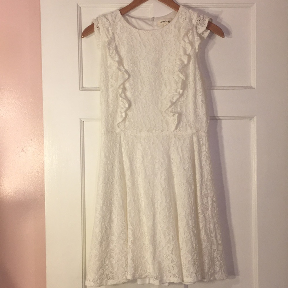 White Lacy Flower Dress